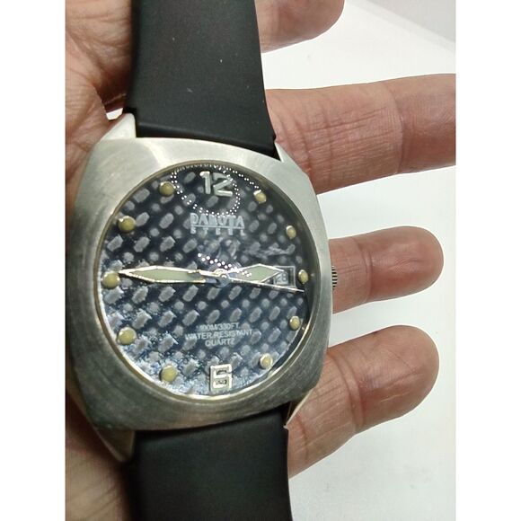 Dakota Steel Rock Solid Time Vintage Date Watch - Picture 4 of 13